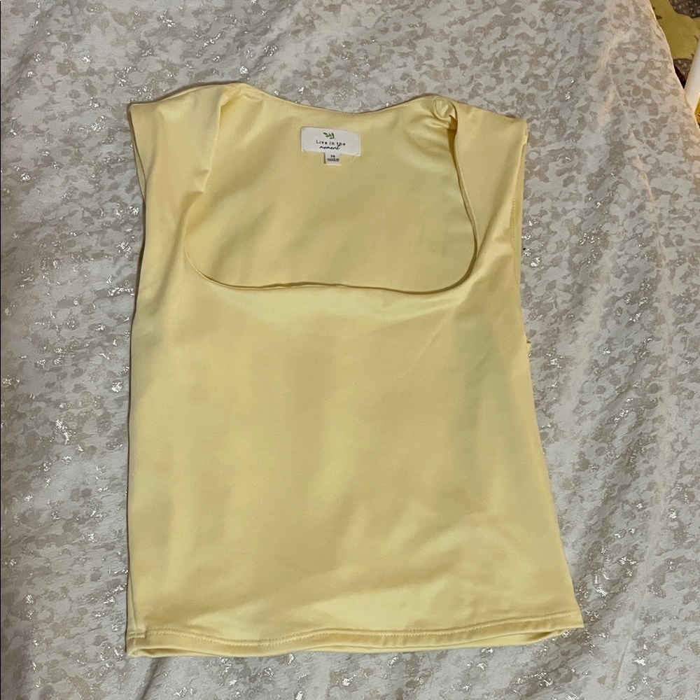 Elegant Light Yellow Sleeveless Blouse
